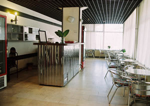 Ozren Hotel Ni Ресторант снимка